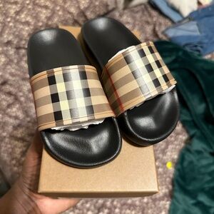 Burberry Check Pattern Slides - Black and Tan